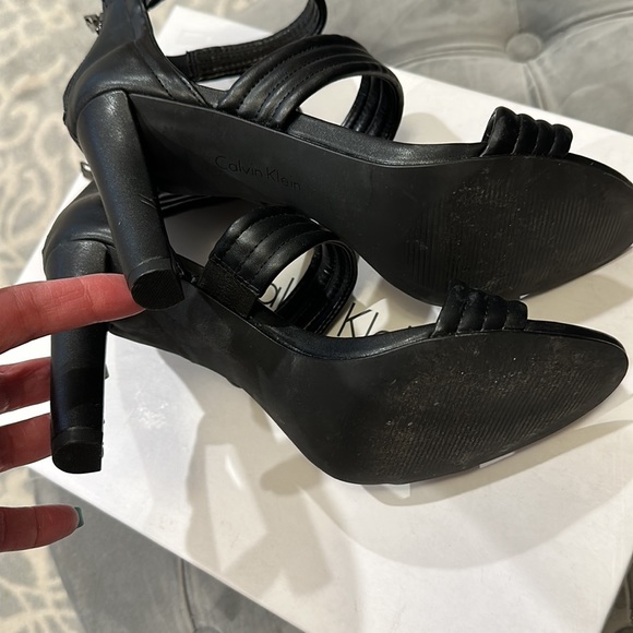Calvin Klein heels - Picture 4 of 5